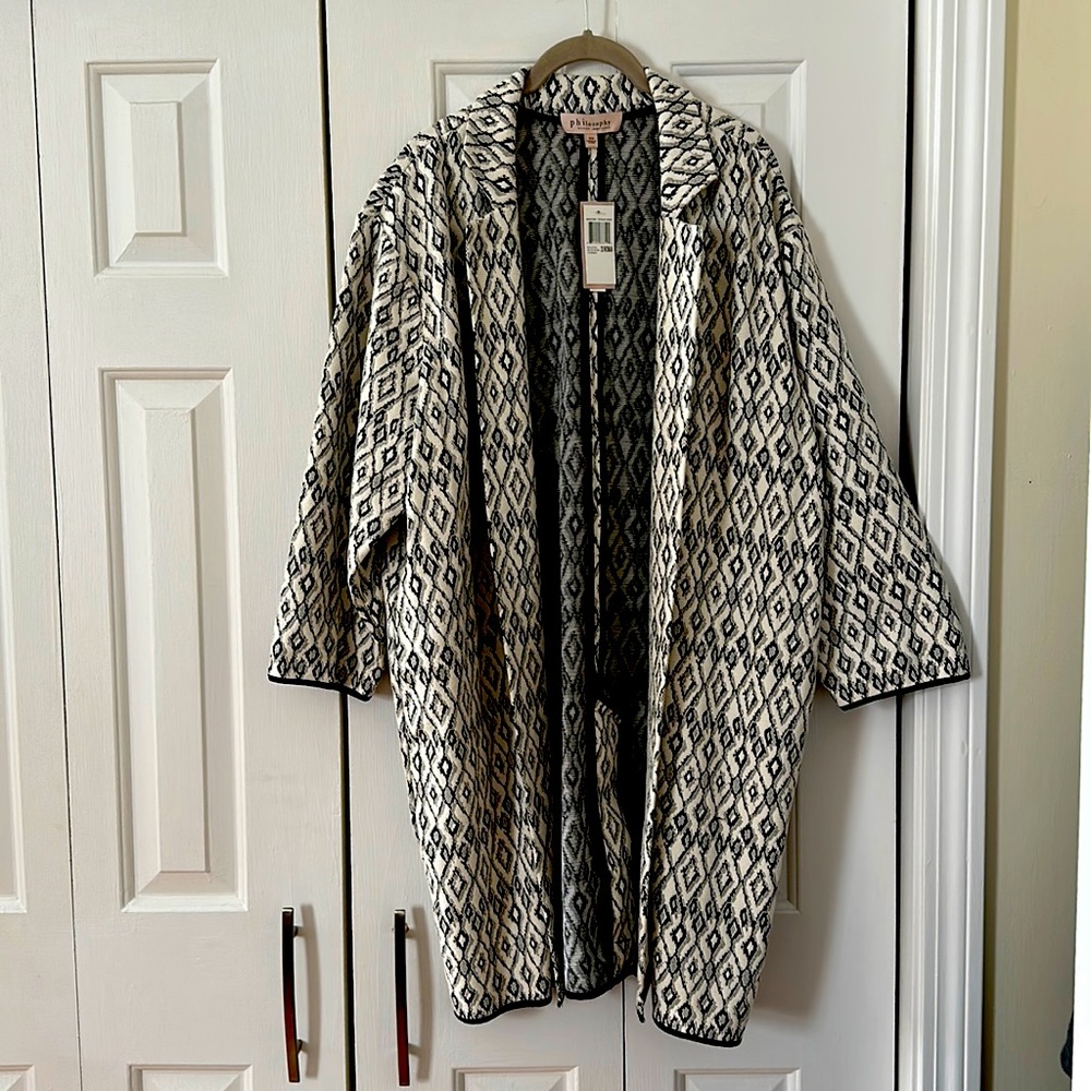 Women’s Diamond Print Cardigan—NEW